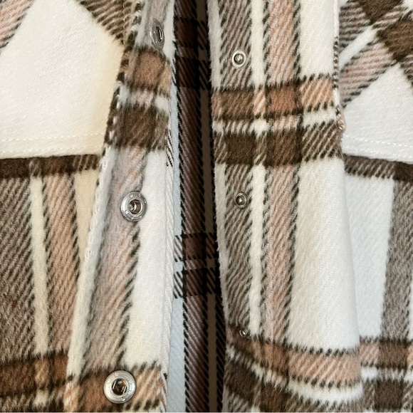 Oh Shacket! - Picture 2 of 6